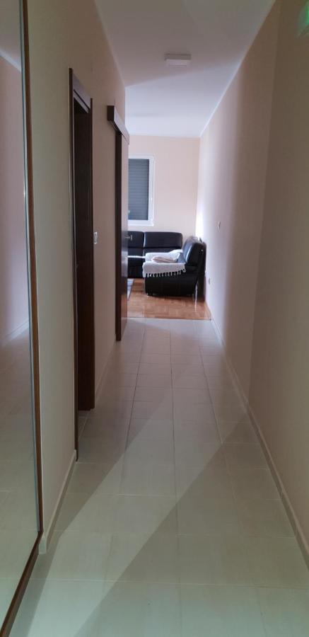 Nikolina Apartments Kotor Luaran gambar