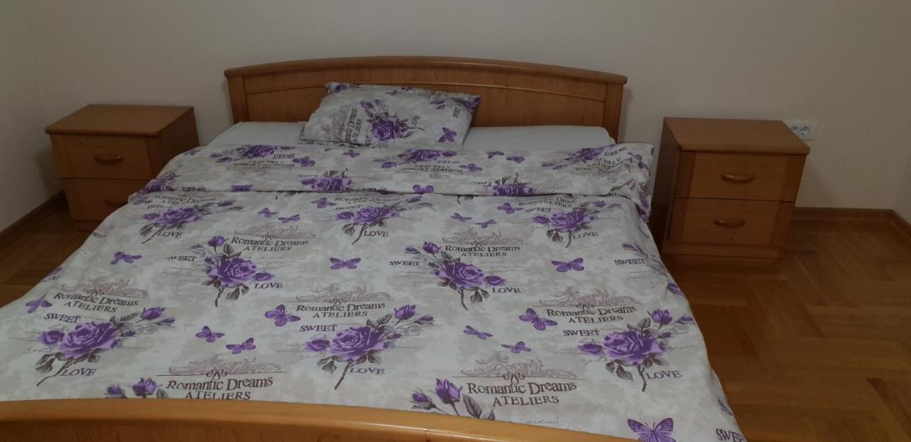 Nikolina Apartments Kotor Luaran gambar