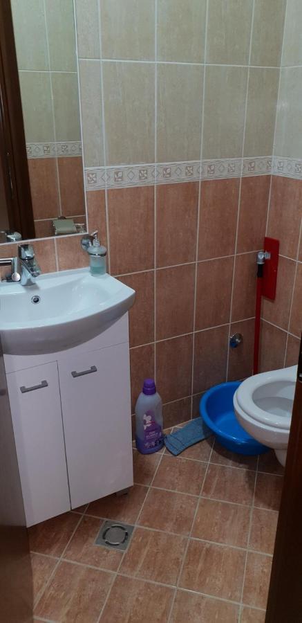 Nikolina Apartments Kotor Luaran gambar