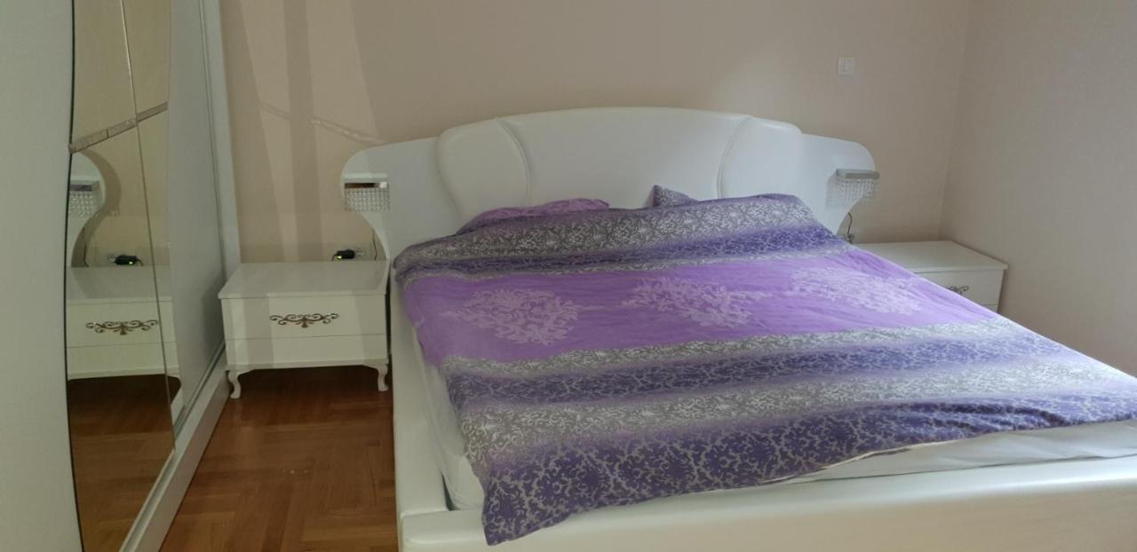 Nikolina Apartments Kotor Luaran gambar